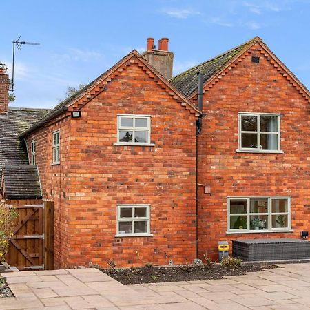 6Br Luxury Cottage, Hot Tubs, Hoar Cross, Staffordshire Newborough  Kültér fotó