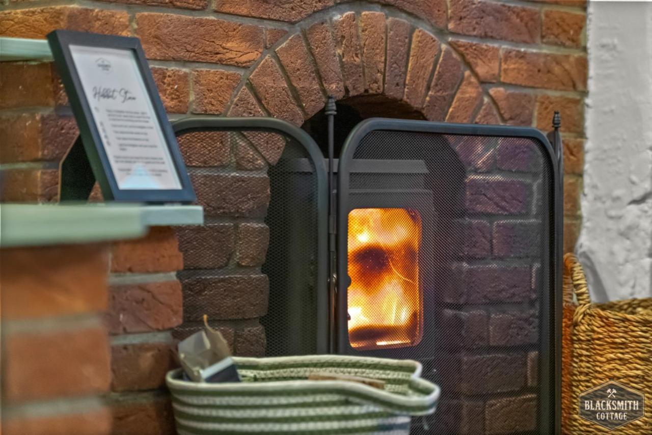 6Br Luxury Cottage, Hot Tubs, Hoar Cross, Staffordshire Newborough  Kültér fotó